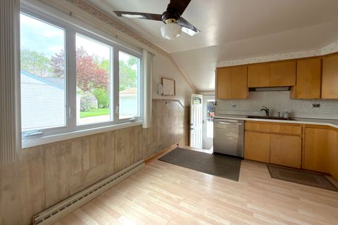Tiny photo for 3000 starling Lane, Rolling Meadows, IL 60008 (MLS # 12635497)