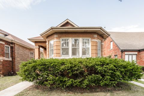 Photo of 8040 S Clyde Avenue, Chicago, IL 60617 (MLS # 12505874)
