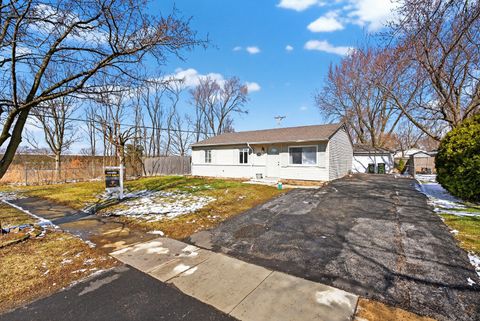 Tiny photo for 196 Hadleigh Road, Bolingbrook, IL 60440 (MLS # 12598099)