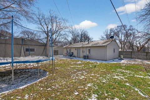 Tiny photo for 196 Hadleigh Road, Bolingbrook, IL 60440 (MLS # 12598099)