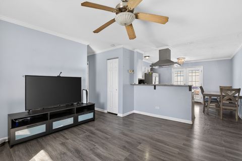 Tiny photo for 196 Hadleigh Road, Bolingbrook, IL 60440 (MLS # 12598099)