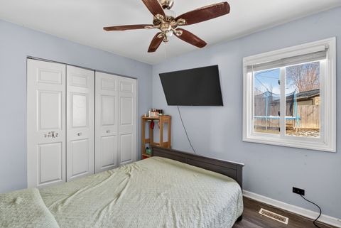 Tiny photo for 196 Hadleigh Road, Bolingbrook, IL 60440 (MLS # 12598099)