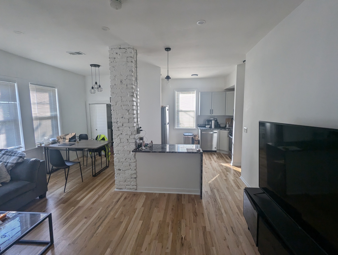 2470 N Clybourn Avenue CH2