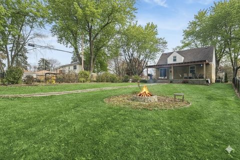 Tiny photo for 102 S ASHLAND Avenue, Palatine, IL 60074 (MLS # 12556724)