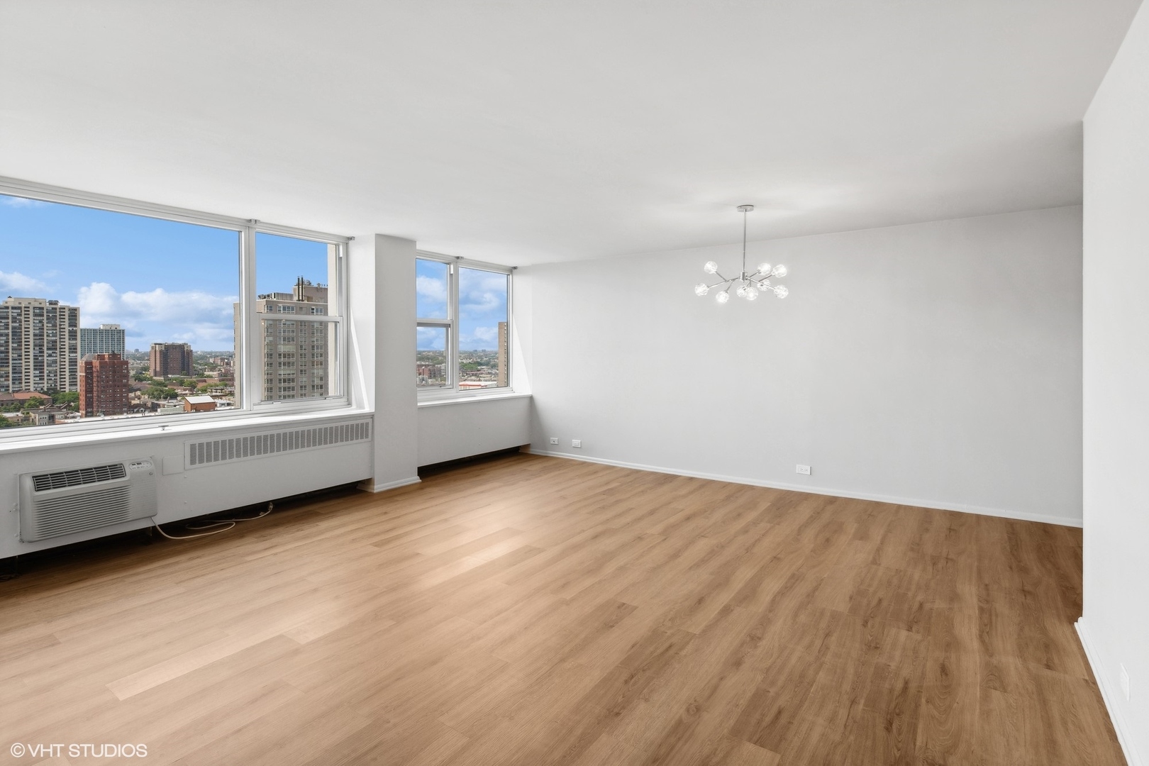 4250 N Marine Drive 1804