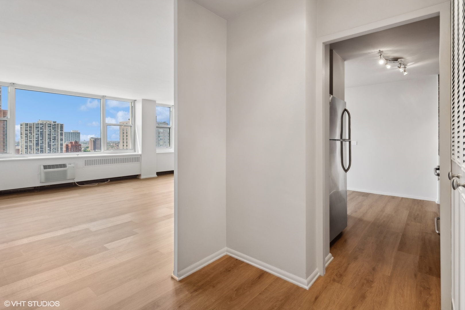 4250 N Marine Drive 1804