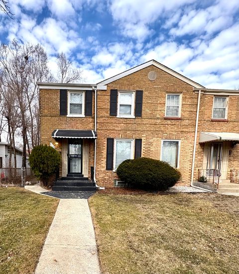 Photo of 1116 W 111th Place, Chicago, IL 60643 (MLS # 12586373)