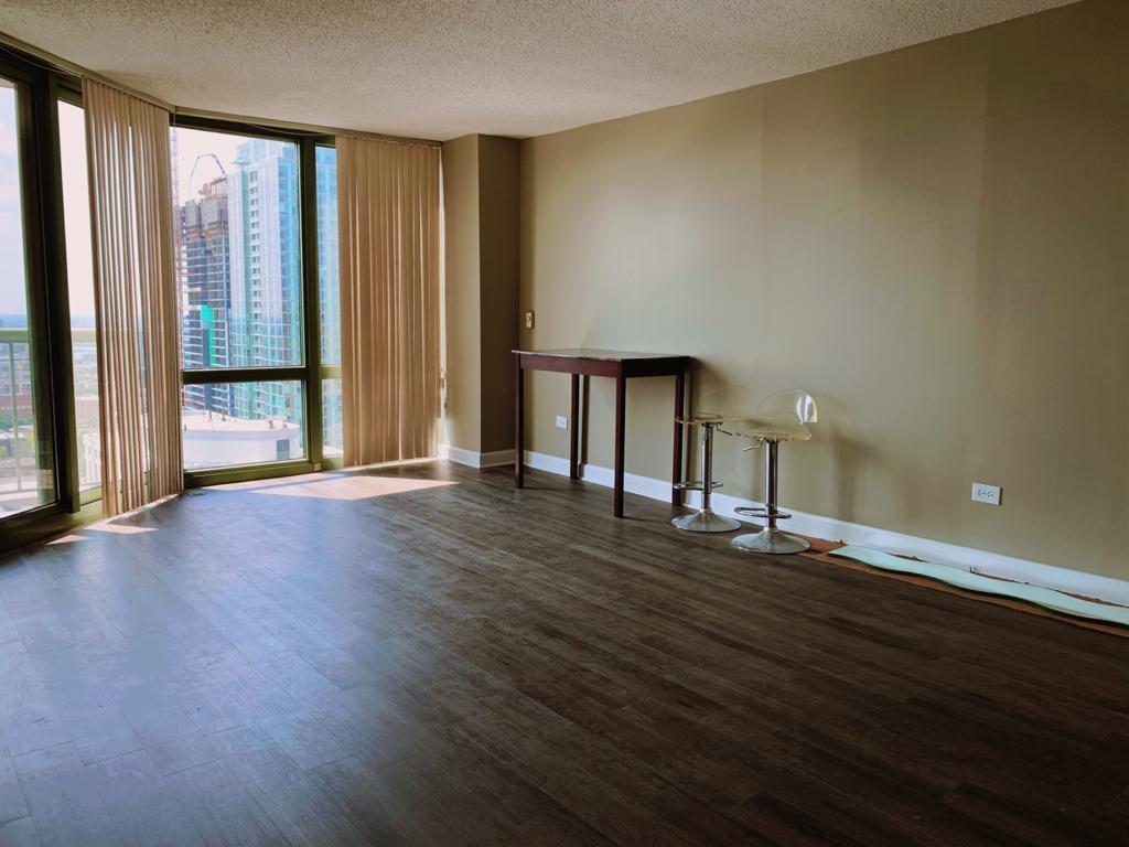 111 W Maple Street 2511