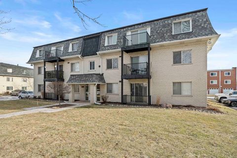 A home in Oak Lawn