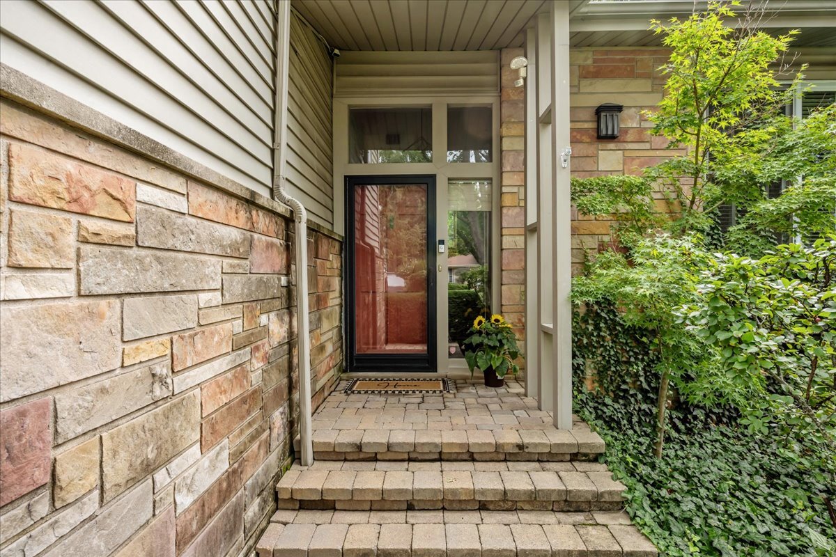 1141 Kenton Road