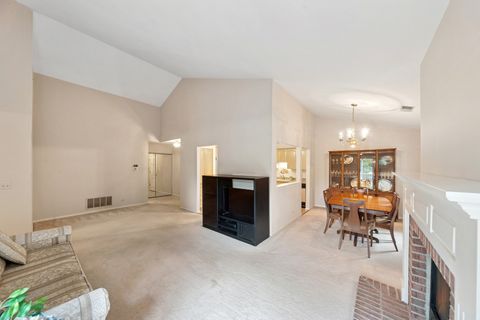Tiny photo for 501 Aberdeen Lane #C, Prospect Heights, IL 60070 (MLS # 12481869)