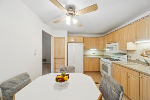 Tiny photo for 501 Aberdeen Lane #C, Prospect Heights, IL 60070 (MLS # 12481869)