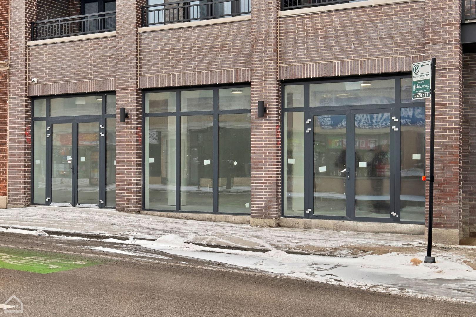 4414 N Kedzie Avenue