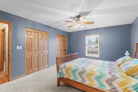 Tiny photo for 540 E 50n Road, Gibson City, IL 60936 (MLS # 12577292)