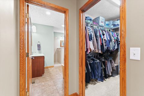 Tiny photo for 540 E 50n Road, Gibson City, IL 60936 (MLS # 12577292)