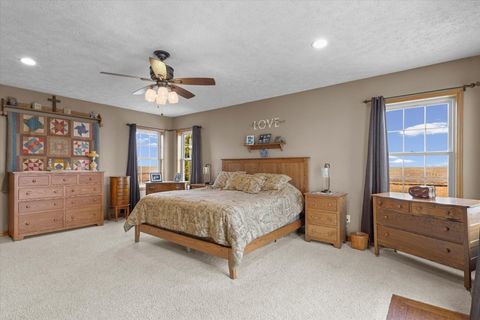 Tiny photo for 540 E 50n Road, Gibson City, IL 60936 (MLS # 12577292)