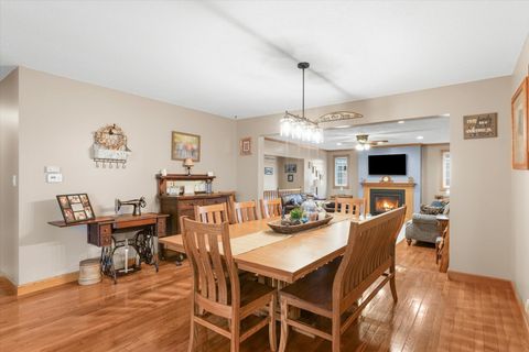 Tiny photo for 540 E 50n Road, Gibson City, IL 60936 (MLS # 12577292)