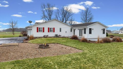 Tiny photo for 540 E 50n Road, Gibson City, IL 60936 (MLS # 12577292)