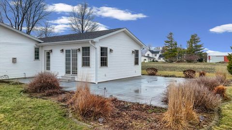Tiny photo for 540 E 50n Road, Gibson City, IL 60936 (MLS # 12577292)