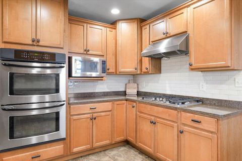 Tiny photo for 540 E 50n Road, Gibson City, IL 60936 (MLS # 12577292)