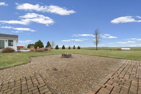 Tiny photo for 540 E 50n Road, Gibson City, IL 60936 (MLS # 12577292)