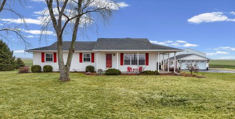 Tiny photo for 540 E 50n Road, Gibson City, IL 60936 (MLS # 12577292)