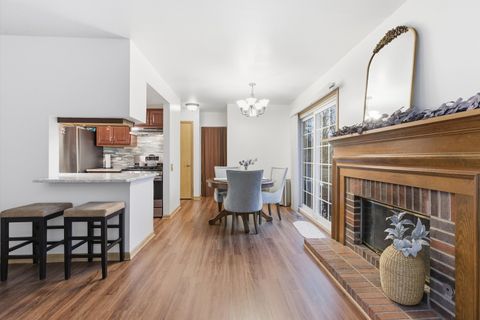 Tiny photo for 14747 Lakeview Drive, Orland Park, IL 60462 (MLS # 12537387)