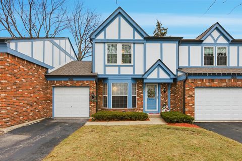 Photo of 14747 Lakeview Drive, Orland Park, IL 60462 (MLS # 12537387)