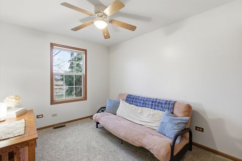 Tiny photo for 14747 Lakeview Drive, Orland Park, IL 60462 (MLS # 12537387)