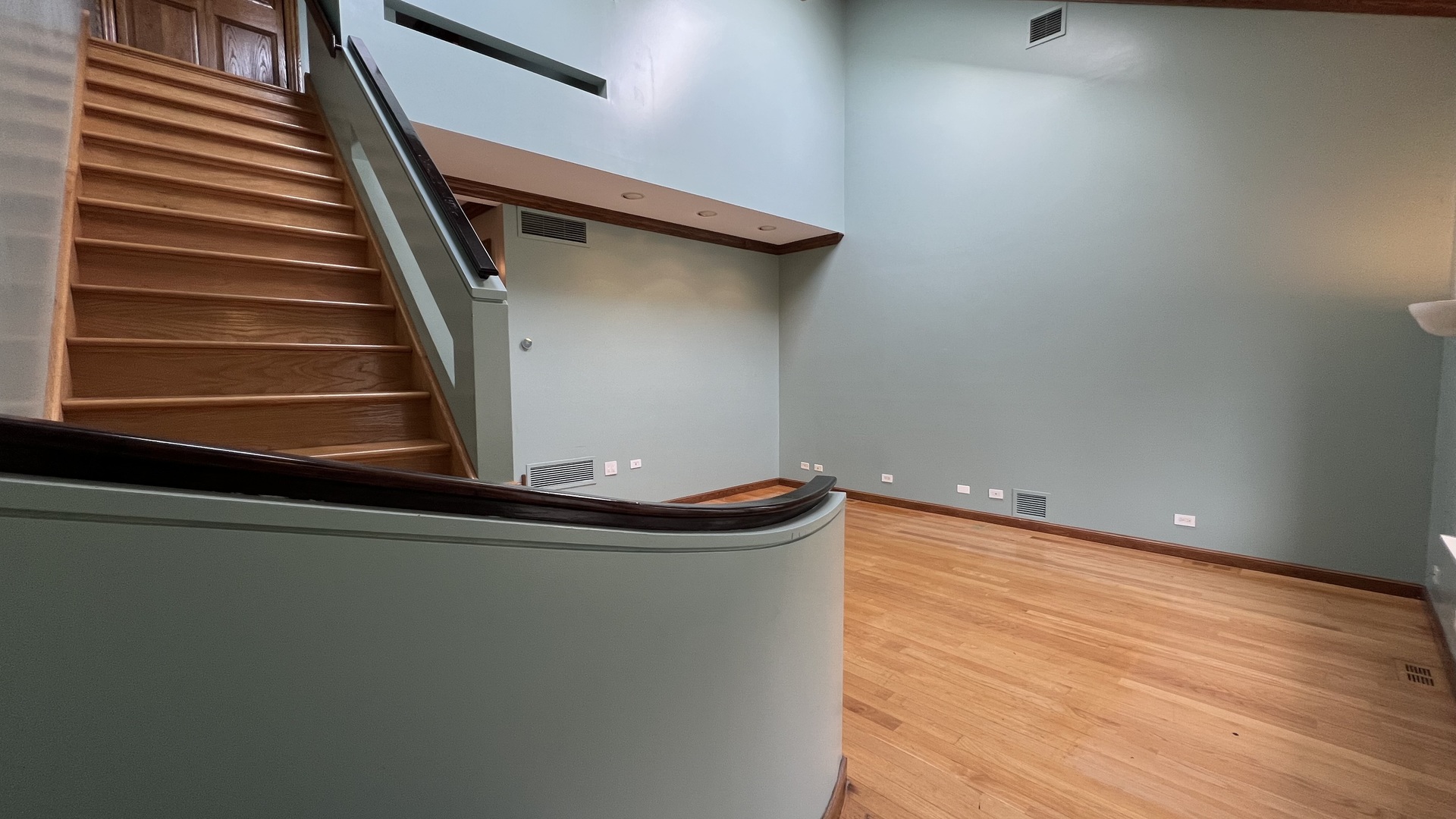 3416 S Wallace Street