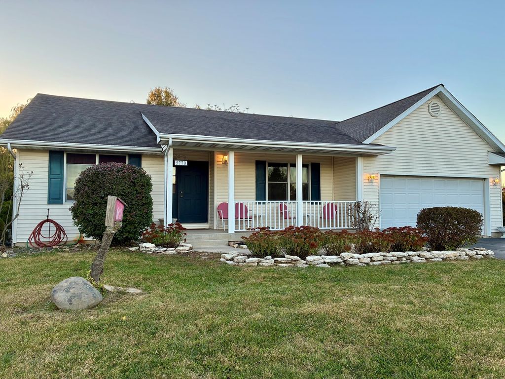 Photo for 5770 Indian Trail, Rochelle, IL 61068 (MLS # 12436792)