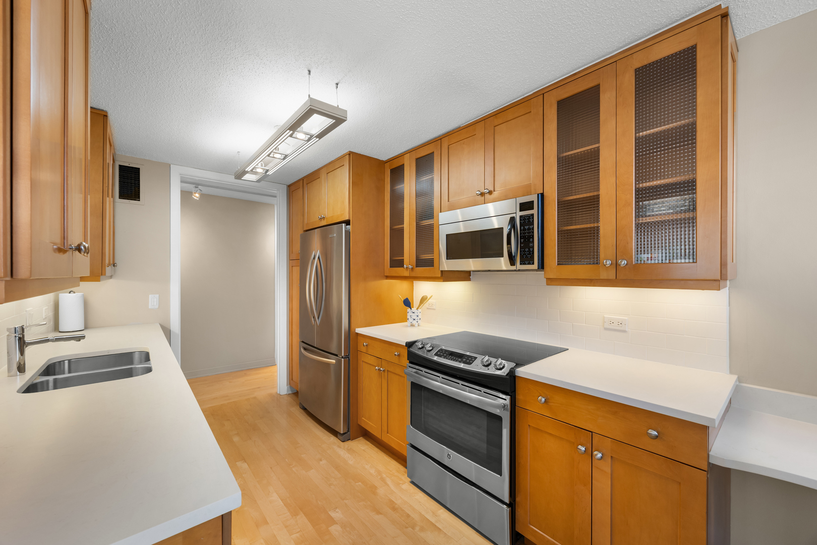 360 E Randolph Street 2005