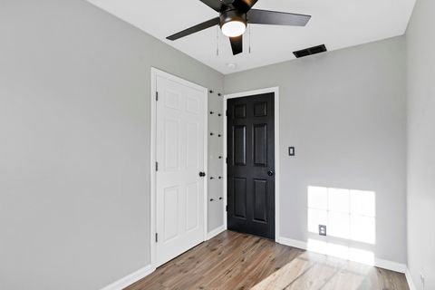Tiny photo for 803 Forest Drive, Streamwood, IL 60107 (MLS # 12473601)