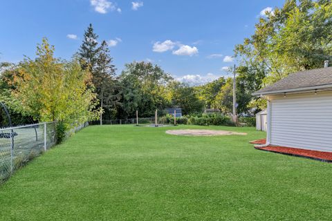 Tiny photo for 803 Forest Drive, Streamwood, IL 60107 (MLS # 12473601)