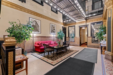 Tiny photo for 2800 N Pine Grove Avenue #8CD, Chicago, IL 60657 (MLS # 12766515)