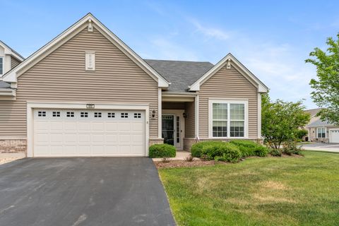 552 Autumn Circle Pingree Grove IL 60140