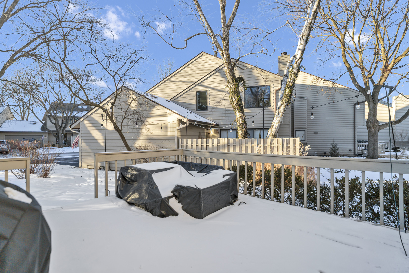 1527 Kirkwood Drive 1527