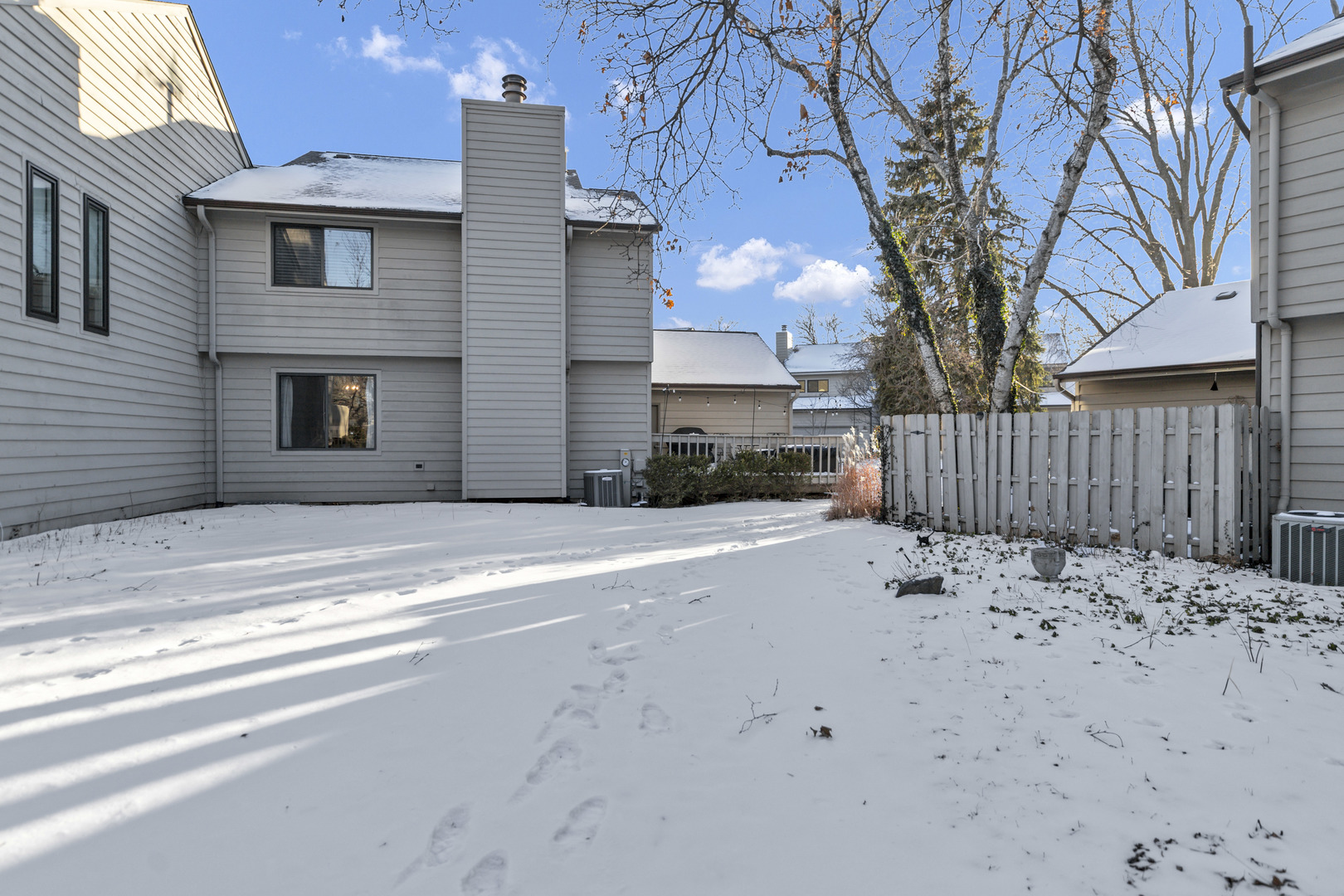 1527 Kirkwood Drive 1527