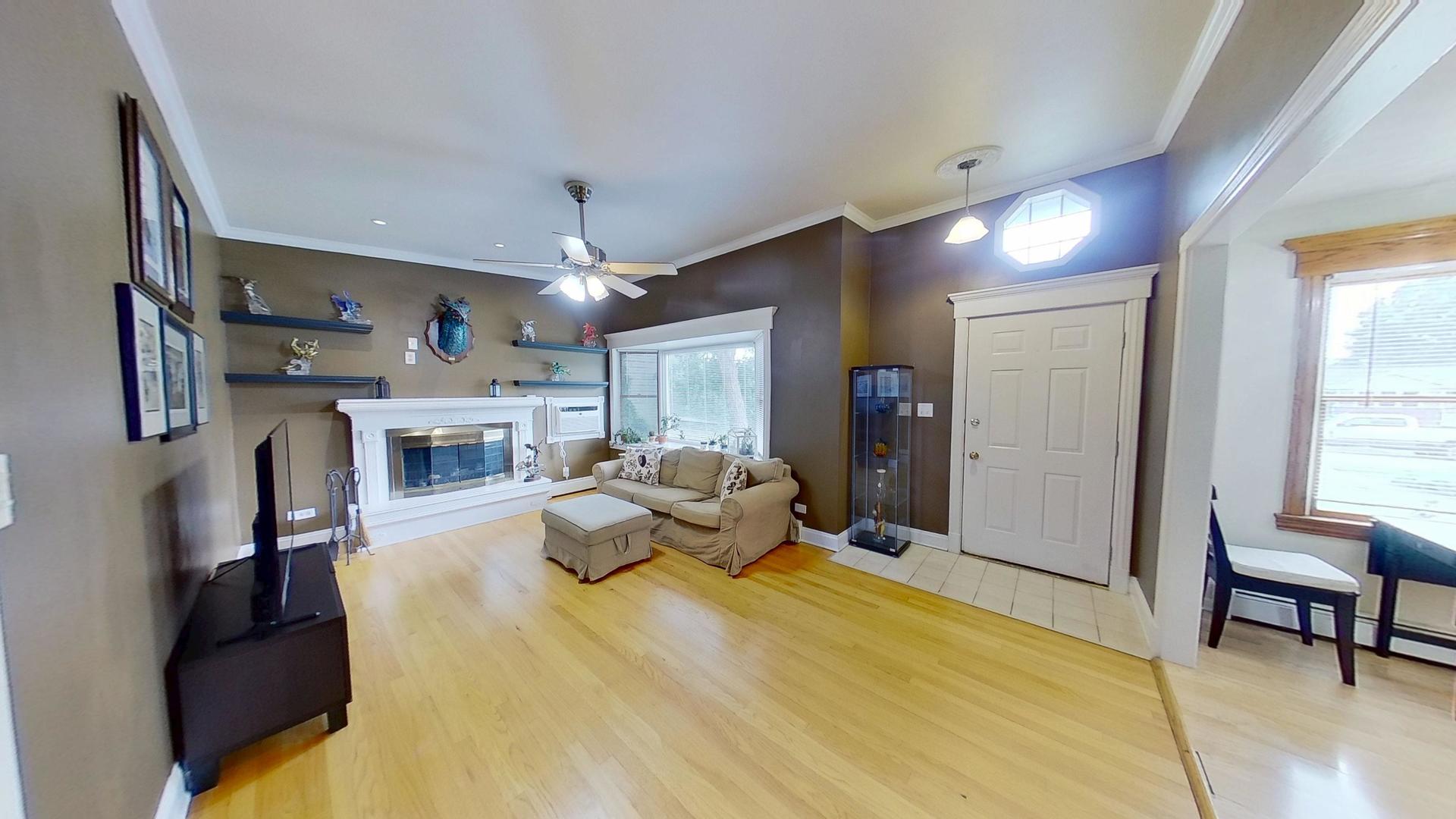 1161 S Edgewood Avenue