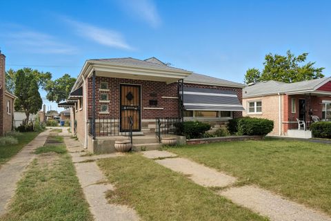 Tiny photo for 12732 S Laflin Street, Calumet Park, IL 60827 (MLS # 12486003)