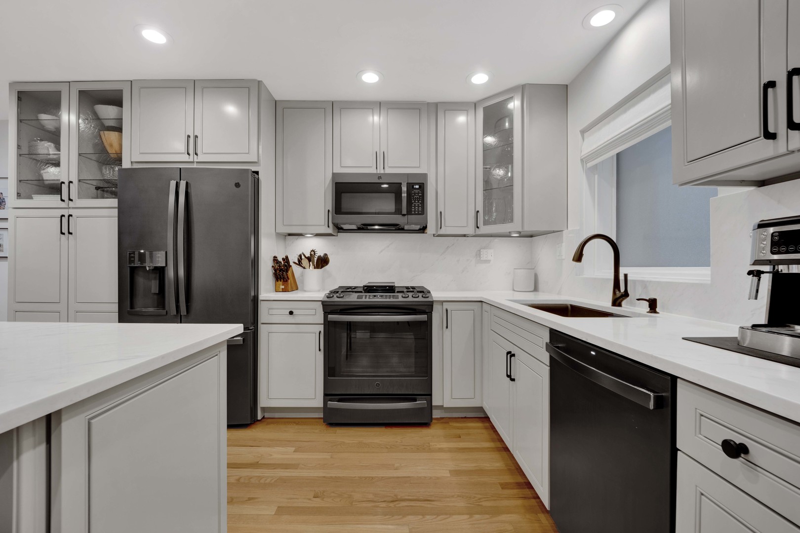 1859 N Dayton Street H