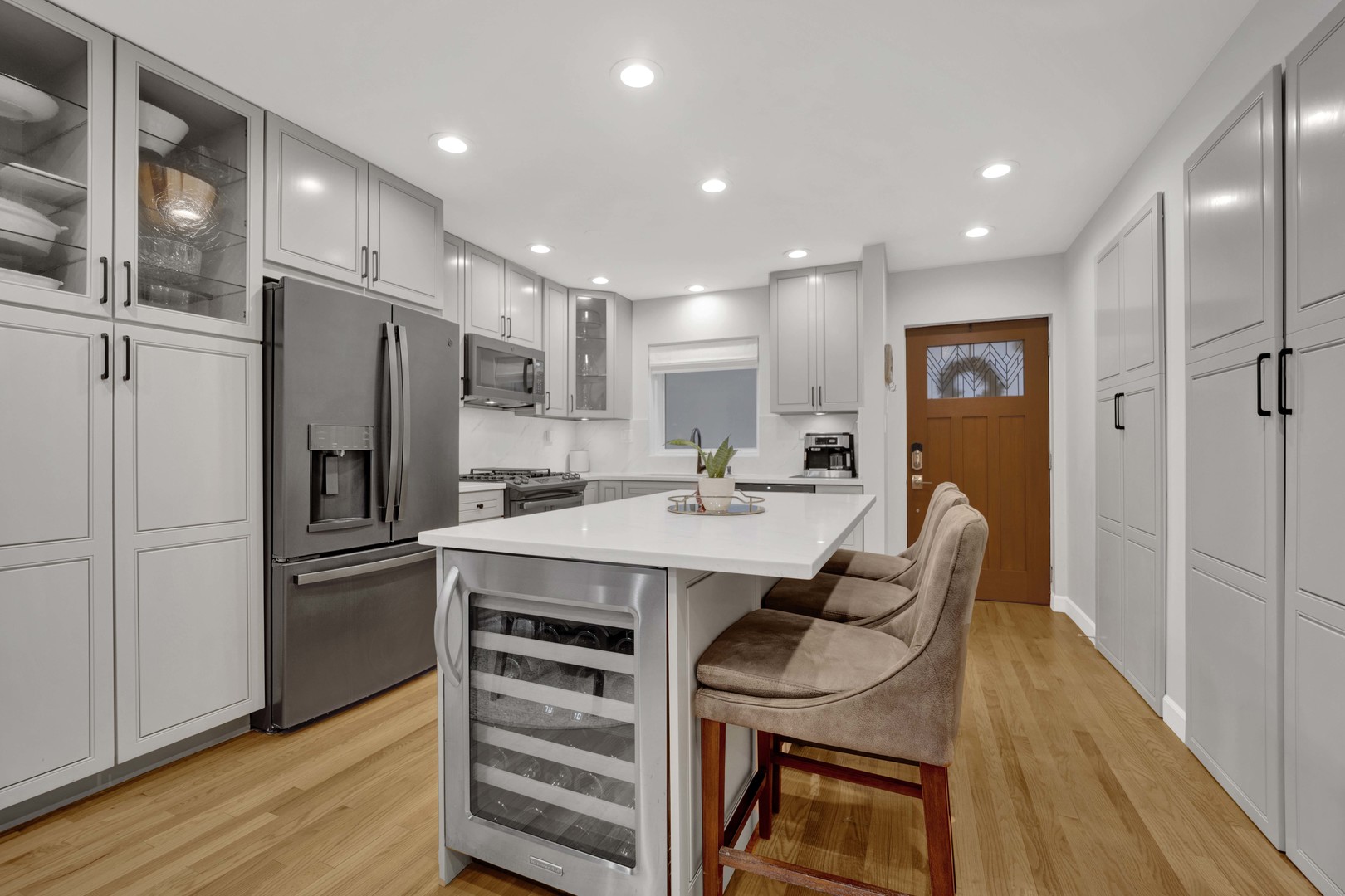 1859 N Dayton Street H