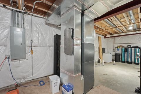 Tiny photo for 15303 S Oak Run Court, Lockport, IL 60441 (MLS # 12626679)