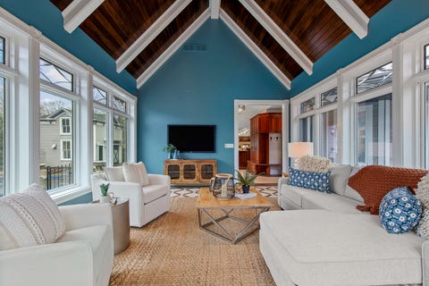Tiny photo for 135 W Lake Street, Barrington, IL 60010 (MLS # 12716521)