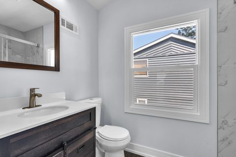 Tiny photo for 33670 N Lake Shore Drive, Grayslake, IL 60030 (MLS # 12398628)