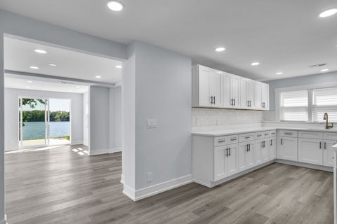 Tiny photo for 33670 N Lake Shore Drive, Grayslake, IL 60030 (MLS # 12398628)