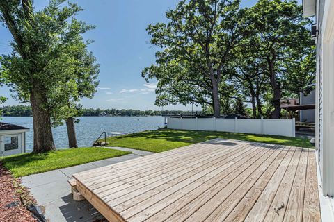 Tiny photo for 33670 N Lake Shore Drive, Grayslake, IL 60030 (MLS # 12398628)