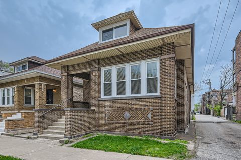 Tiny photo for 7449 S Vernon Avenue, Chicago, IL 60619 (MLS # 12535931)