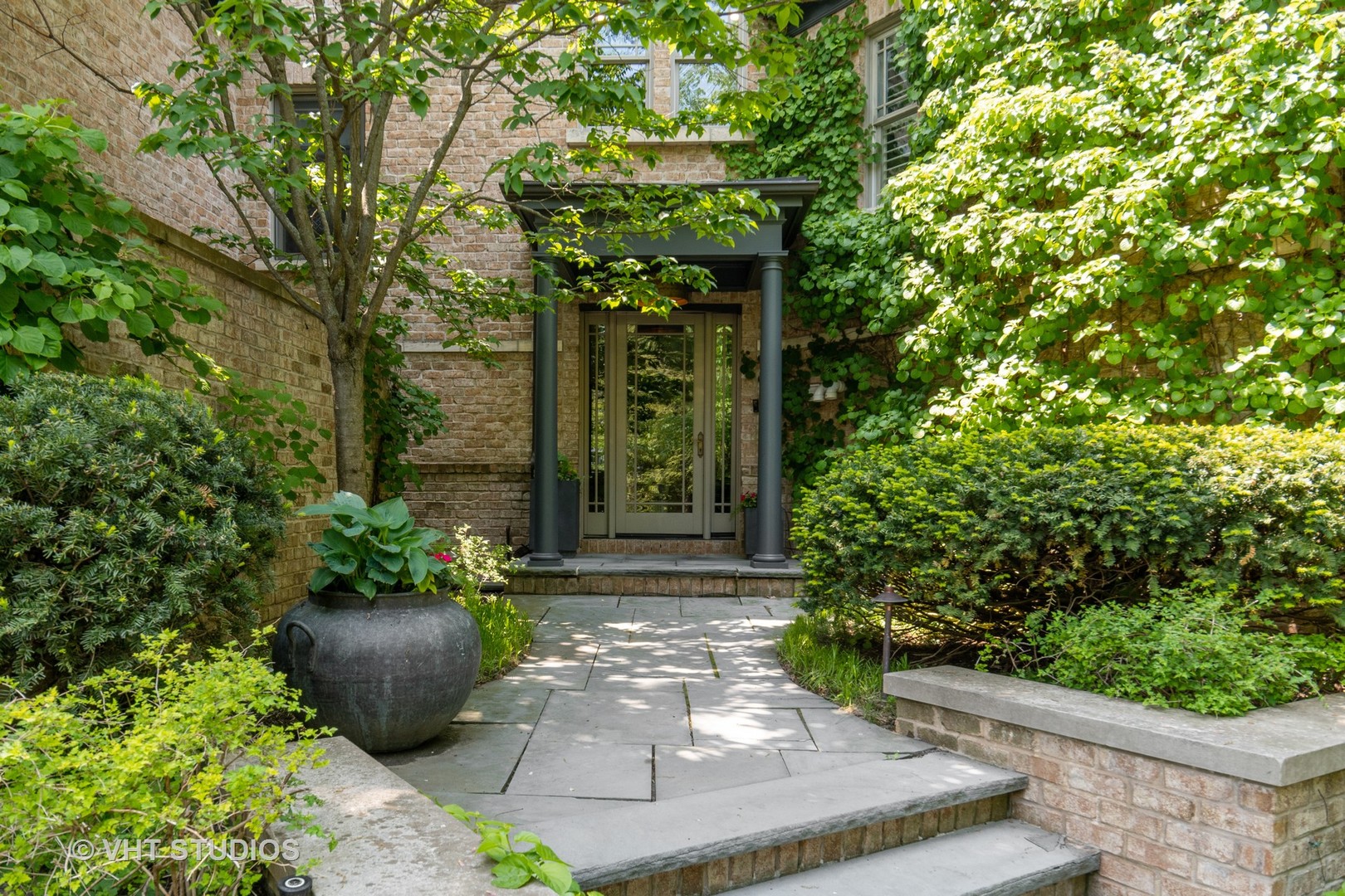 395 Greenleaf Avenue