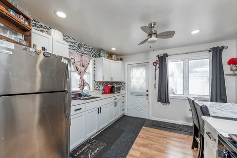 Tiny photo for 10383 W York House Road, Beach Park, IL 60087 (MLS # 12597373)